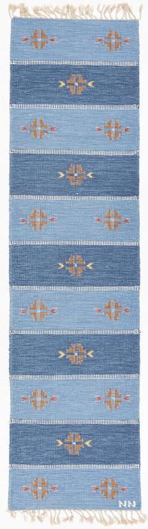 Gallery rug, Rölakan, signed NN. Approx. 310 x 80 cm.