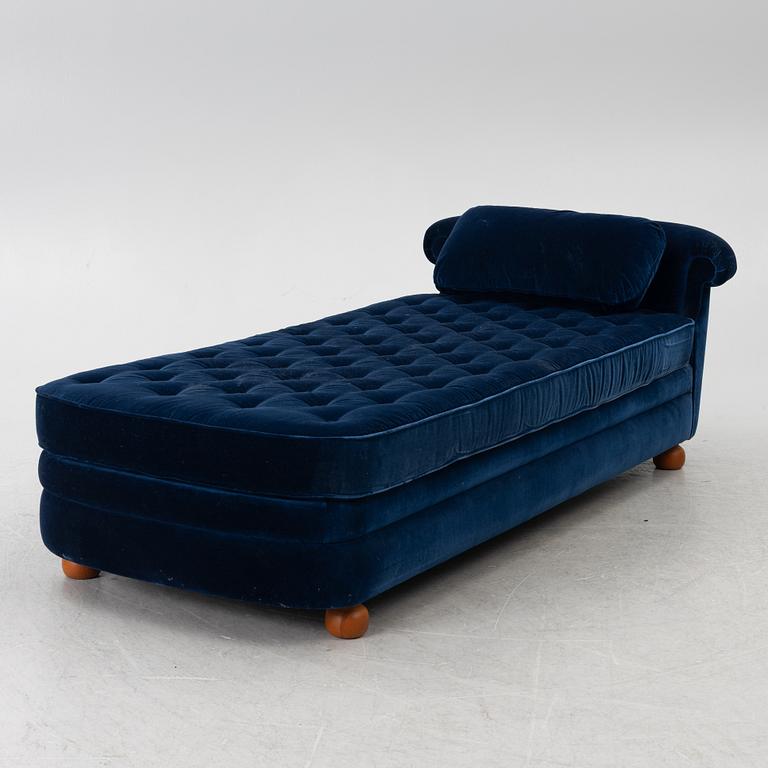 Josef Frank, Couch, model 775, Svenskt Tenn, OH Sjögren 2018.