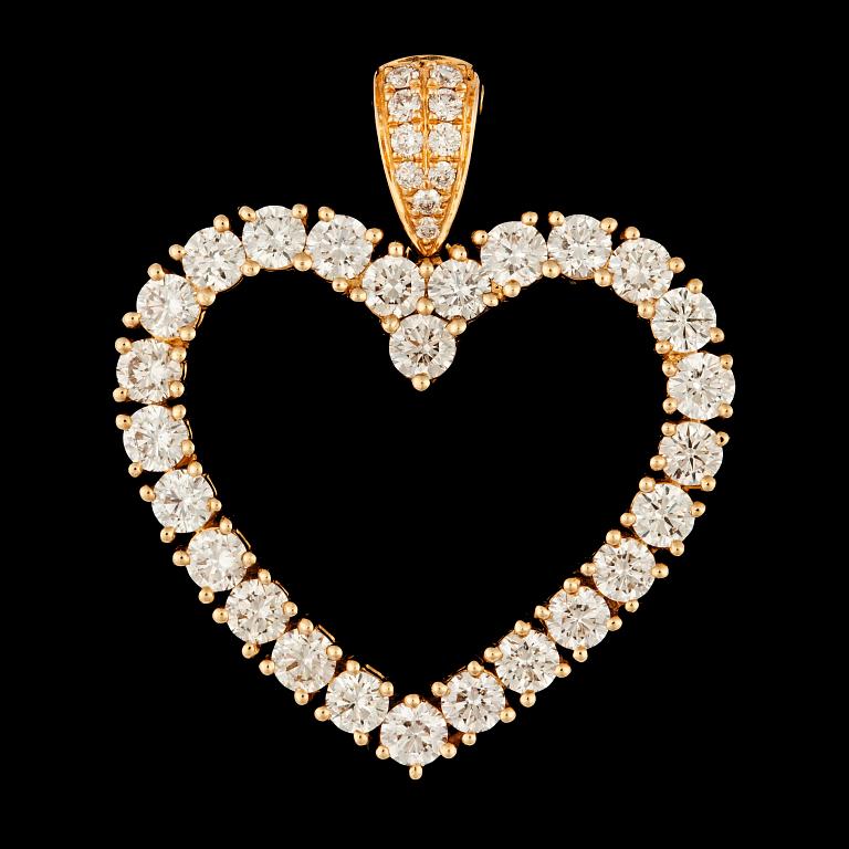 A brilliant cut diamond heart pendant, tot. 2.91 cts.
