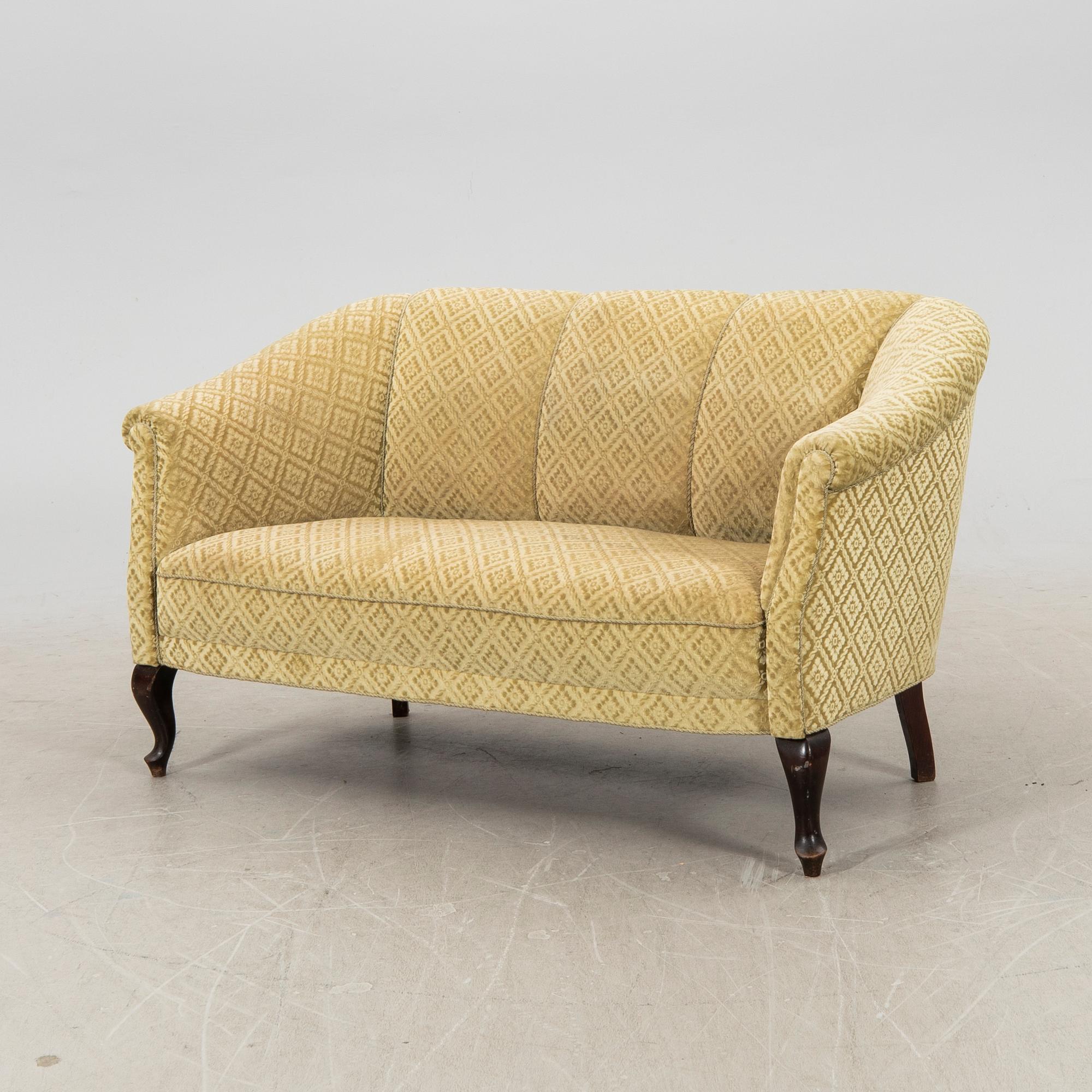 Sofa from the 1940s.