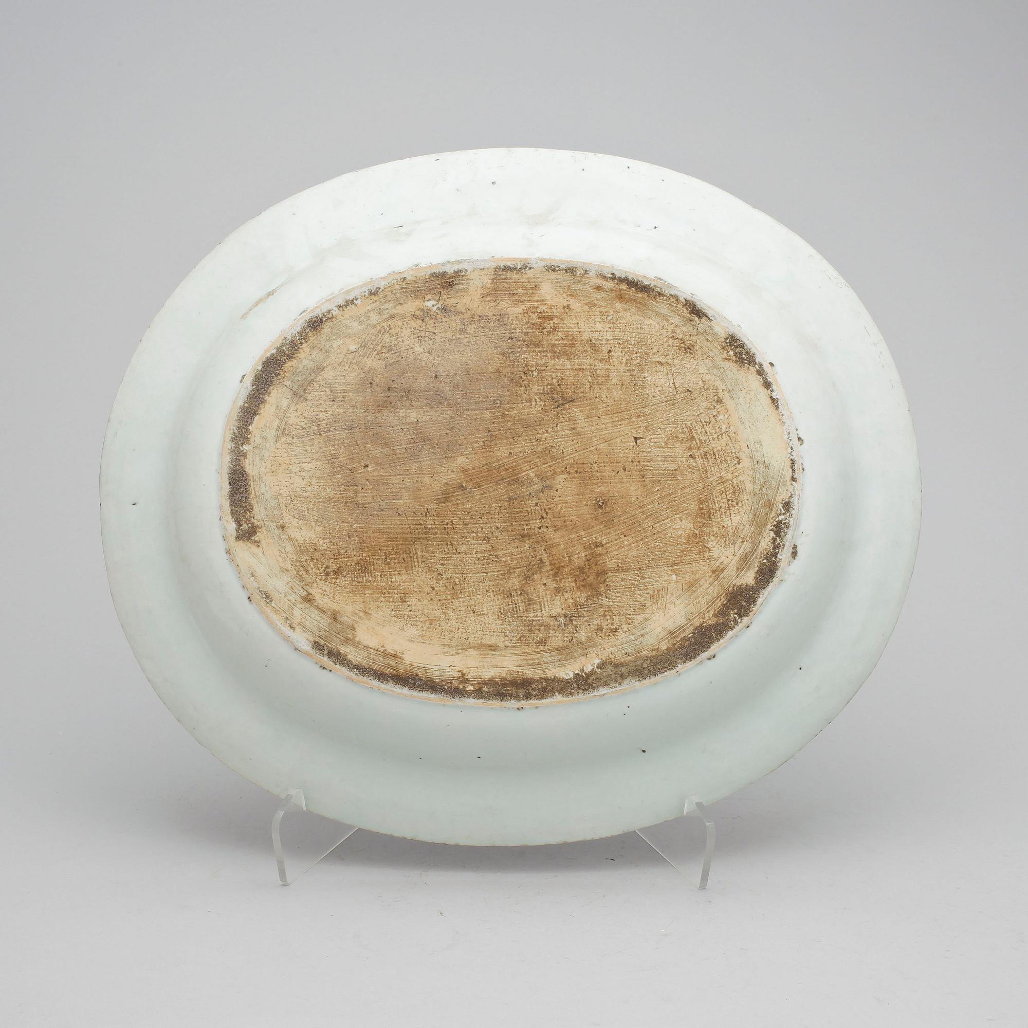 TERRINFAT / SKÅLFAT, porslin, Kina, Qianlong, (1736-95).