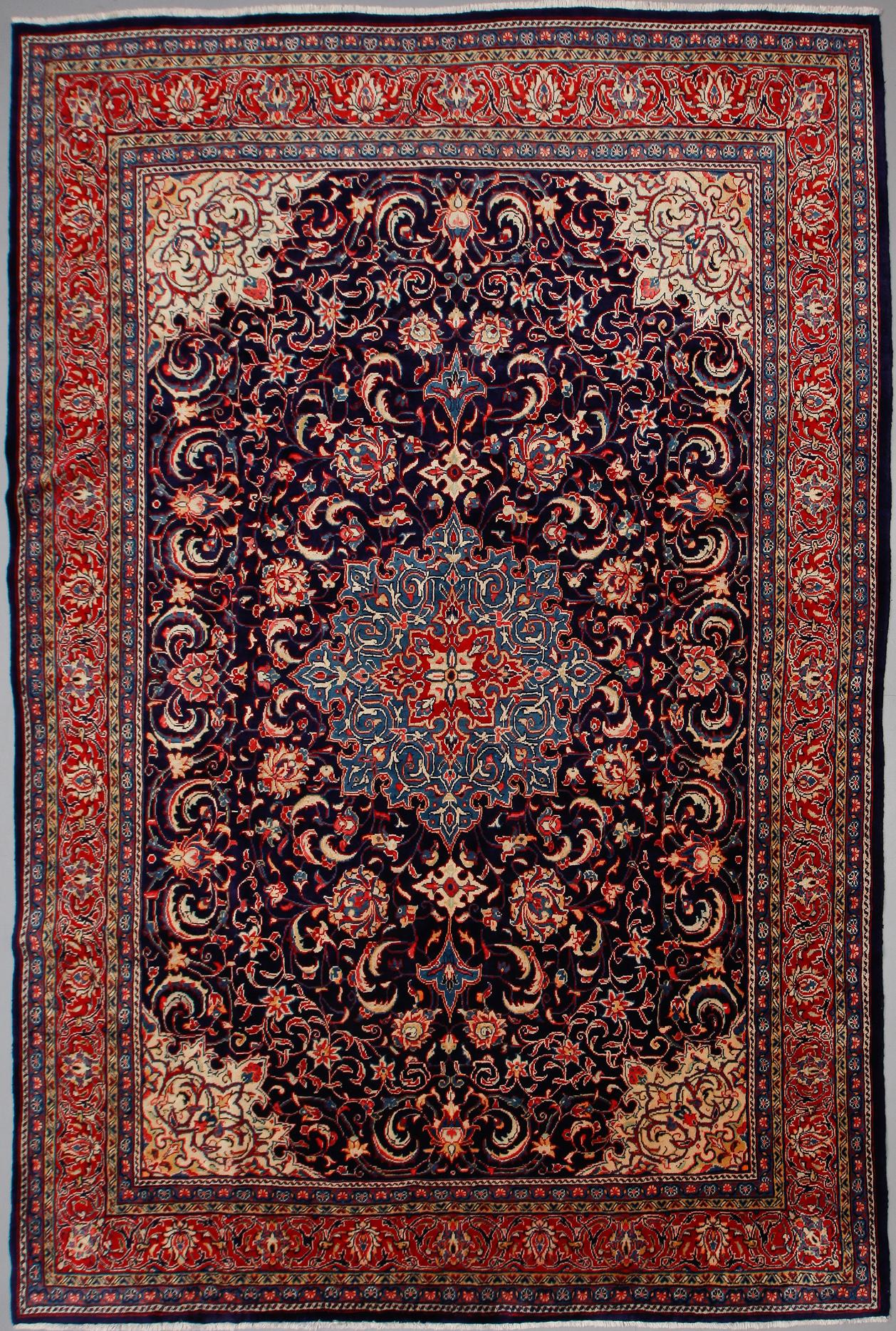 MATTA, Sarouk, modern tillverkning, ca 374 x 270 cm.