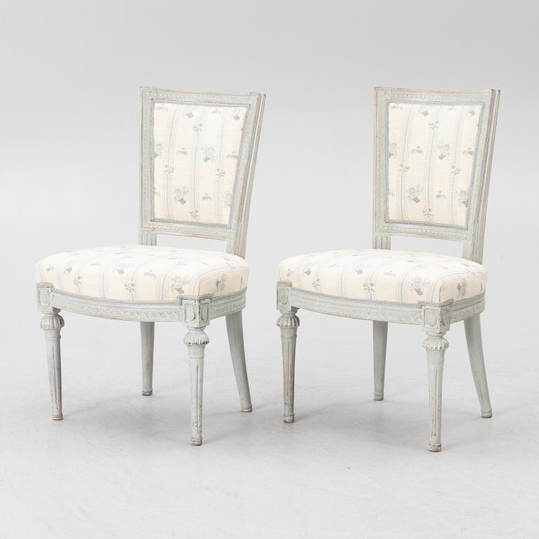 Anders Svensson i Stekered possibly, a pair of Gustavian chairs, Lindome, late 18th century.