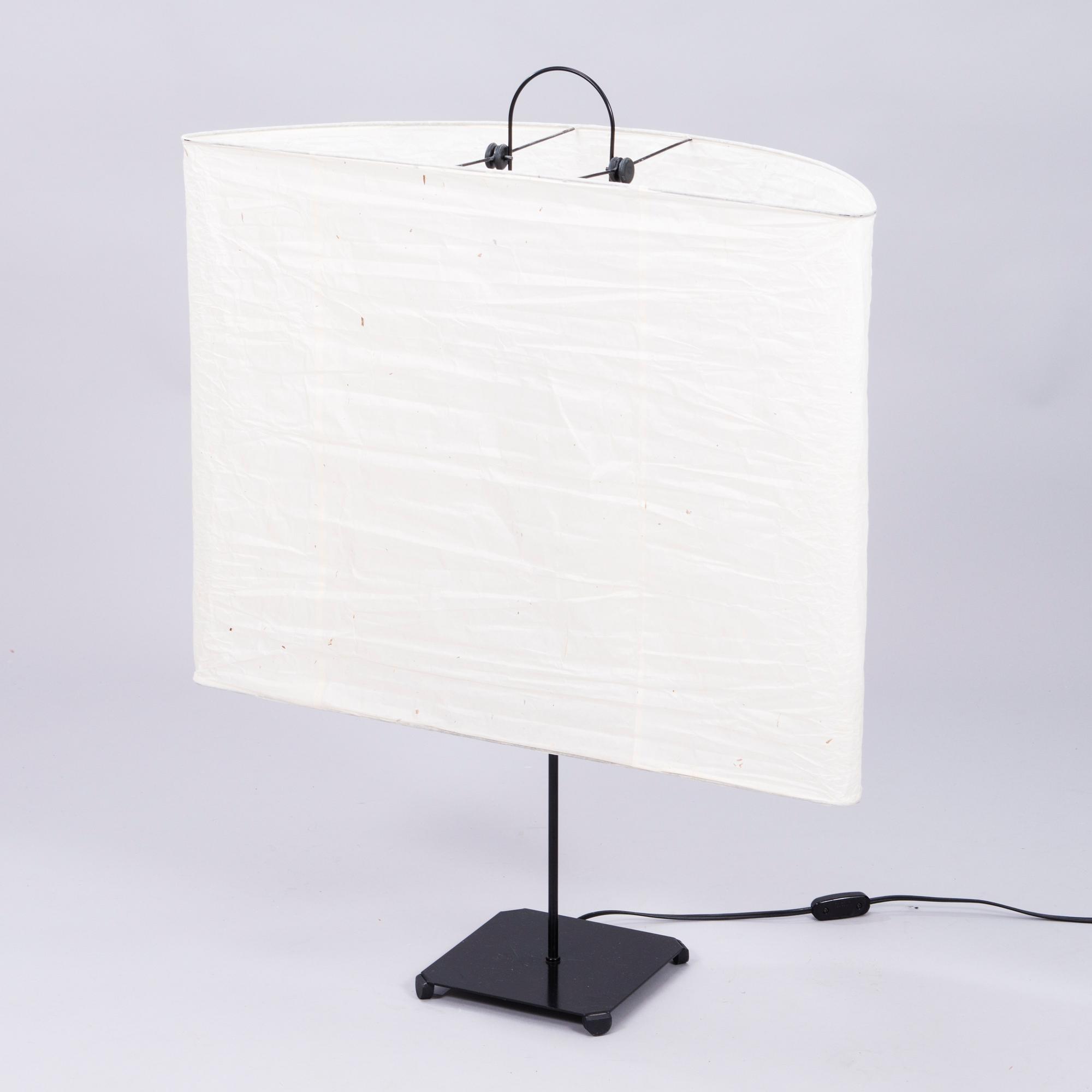 TOSHIYUKI KITA, LAMPA, "Kyo", IDK Design Laboratory, Japan. Modellen formgiven 1983.