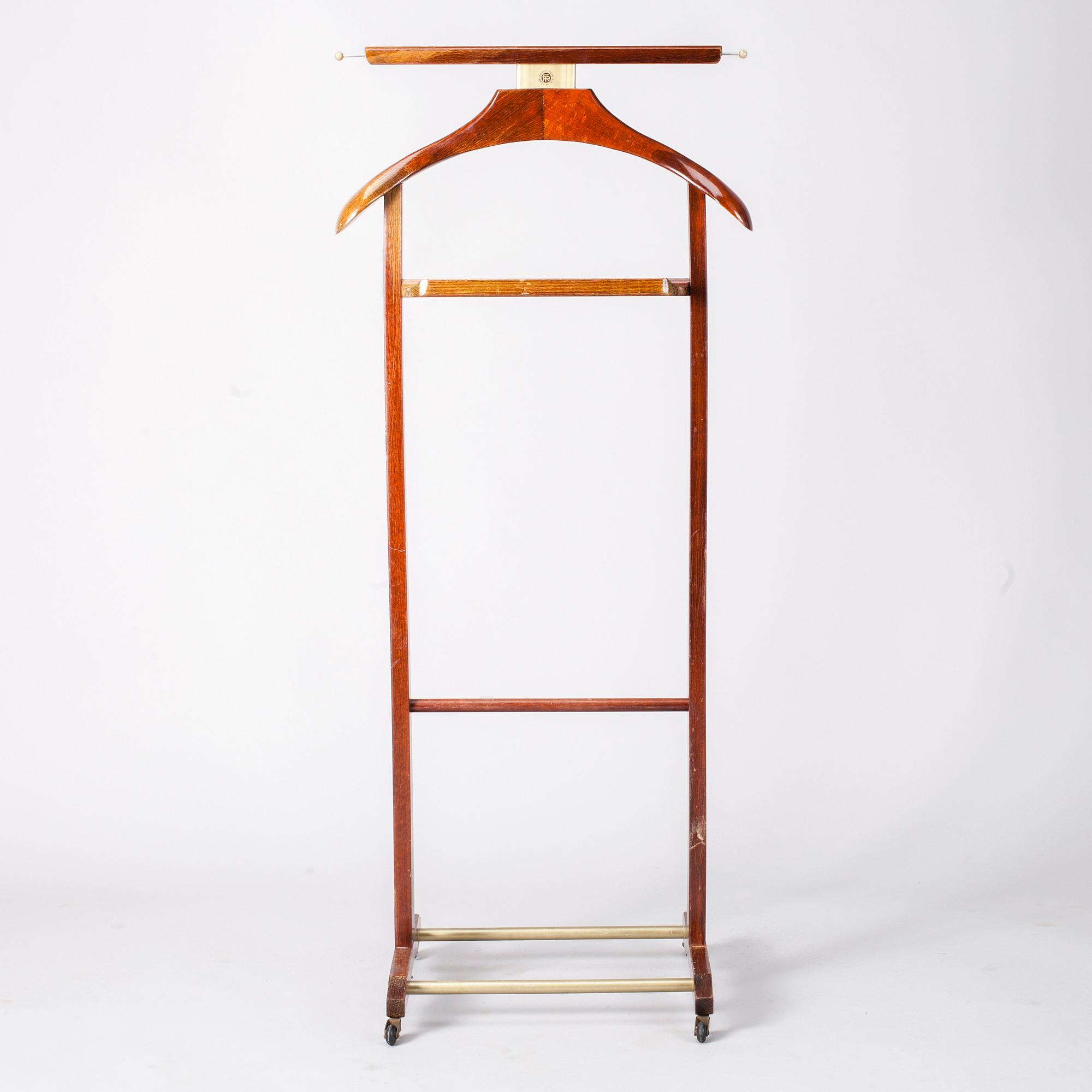 HERRBETJÄNT, Fratelli Reguitti, Italien 1900-talets senare hälft.