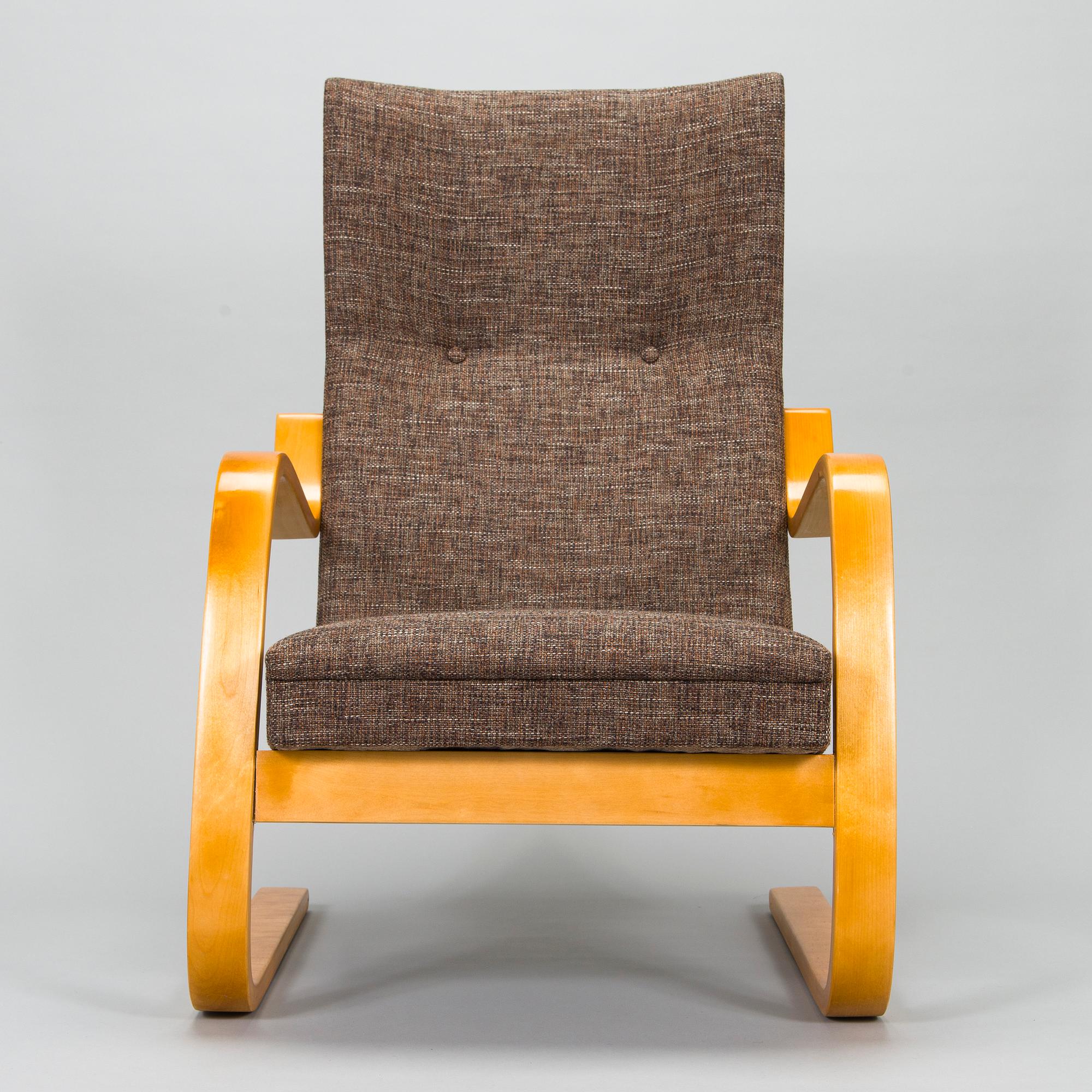 Alvar Aalto, turn of 1930s/40's armchair '36'  for O.Y. Huonekalu- ja Rakennustyötehdas A.B. Finland.