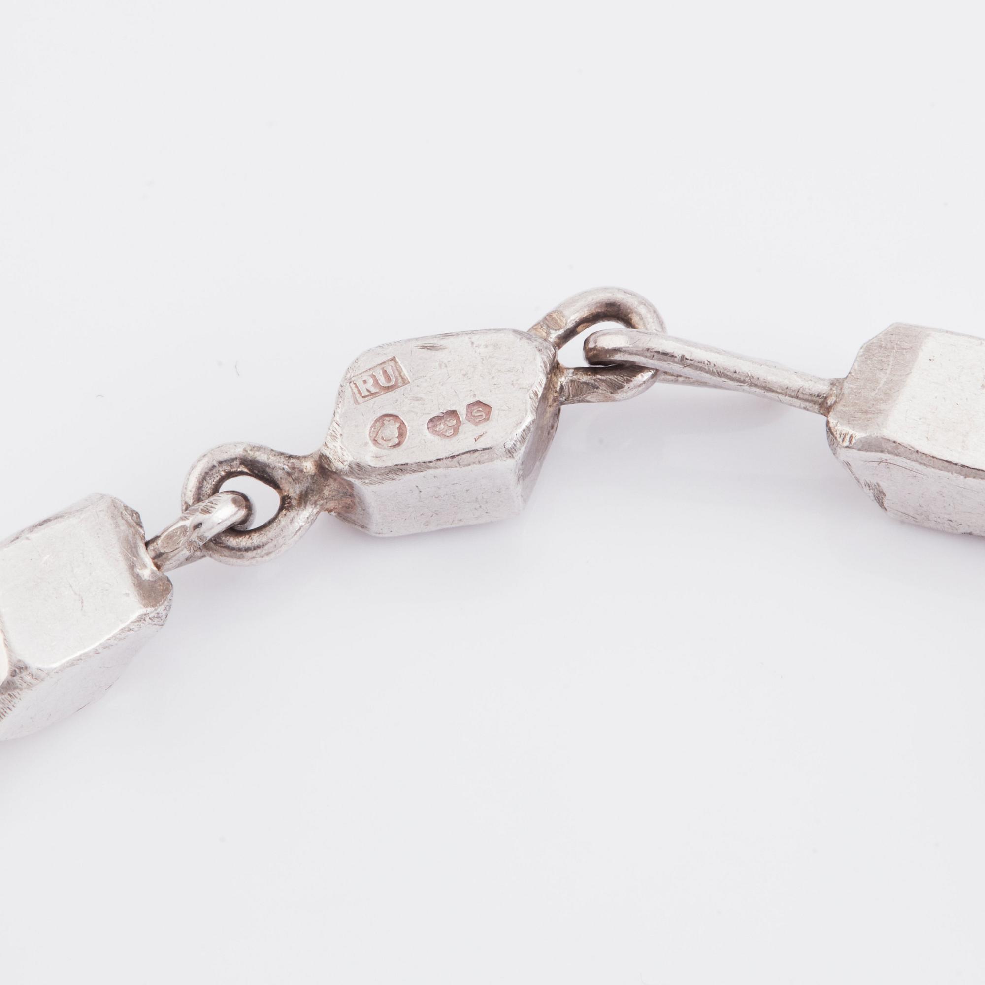 Rey Urban, a sterling silver necklace/bracelet combination,  Stockholm 1983 och 1984.