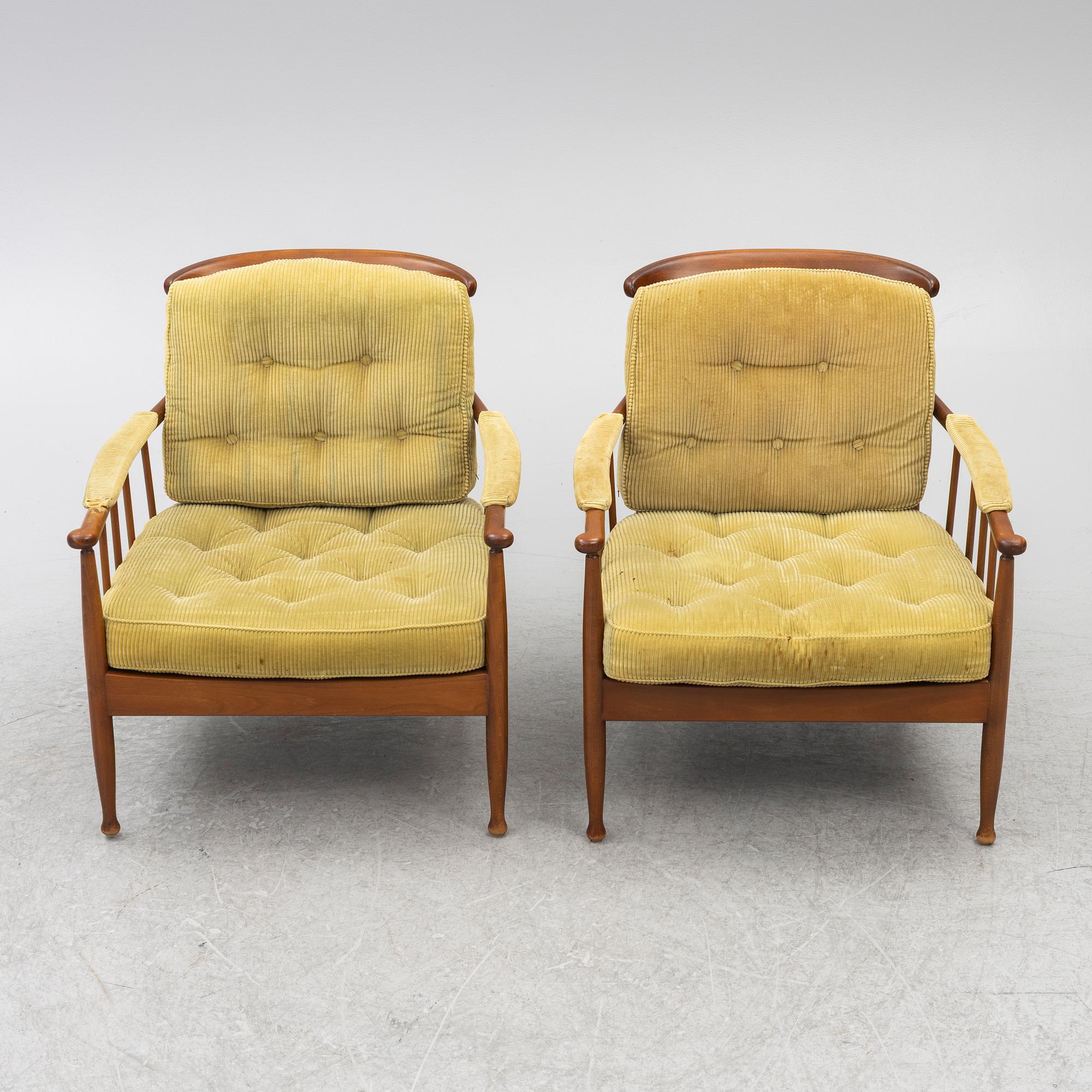 Kerstin Hörlin-Holmquist, A pair of "Skrindan" armchairs, OPE-Möbler, mid-20th century.