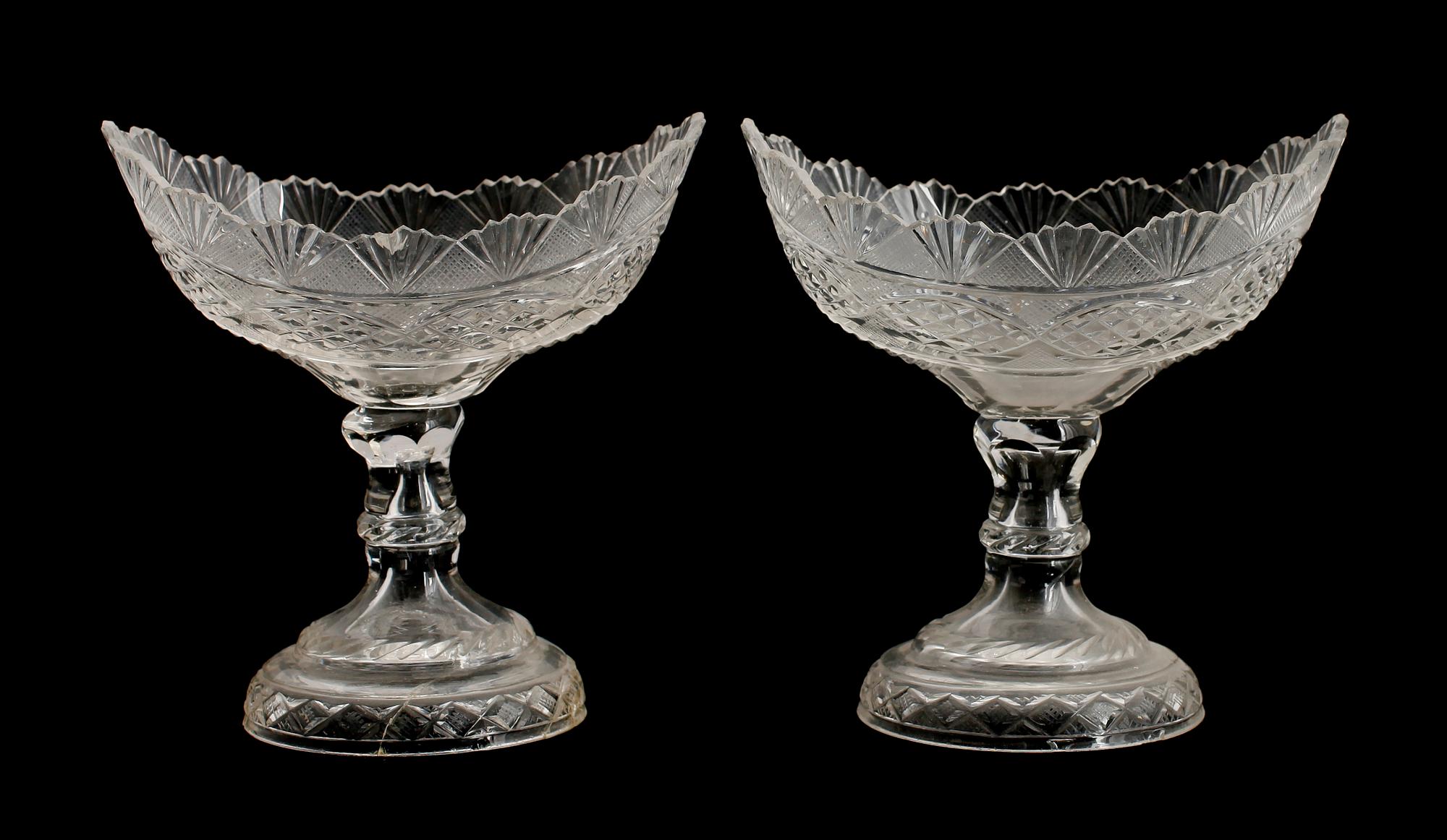 SKÅLAR, 1 par, glas, 1800-tal.