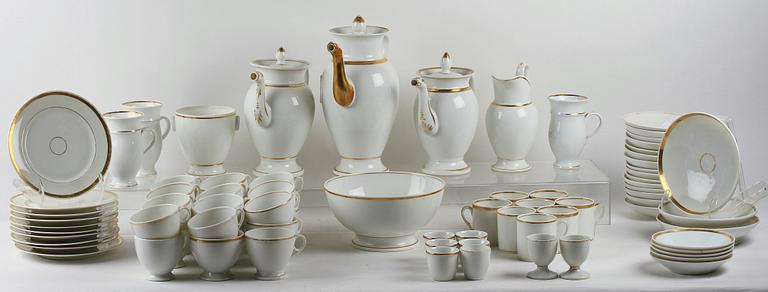KAFFESERVIS, 47 delar, porslin, empire, 1800-talets mitt.