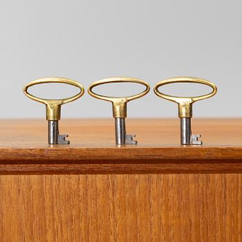 Yngvar Sandström, Sideboard, "Tokyo", ur Trivia-serien, Nordiska Kompaniet, 1900-talets andra hälft.