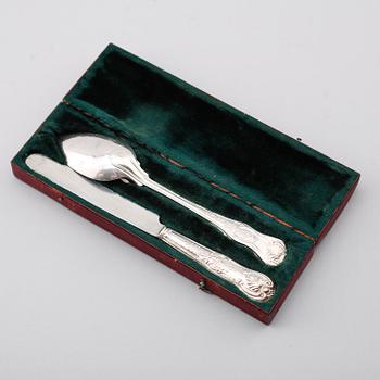 DOPSET, 3 delar, silver, Nils Julihn, Karlshamn 1850/51. Vikt ca 106 gram.