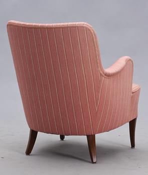 FÅTÖLJ. Carl Malmstenliknande modell.