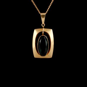 HÄNGE, 18K guld med ovalslipad syntetisk grön spinell, importstämplad. Vikt 14,5 g.