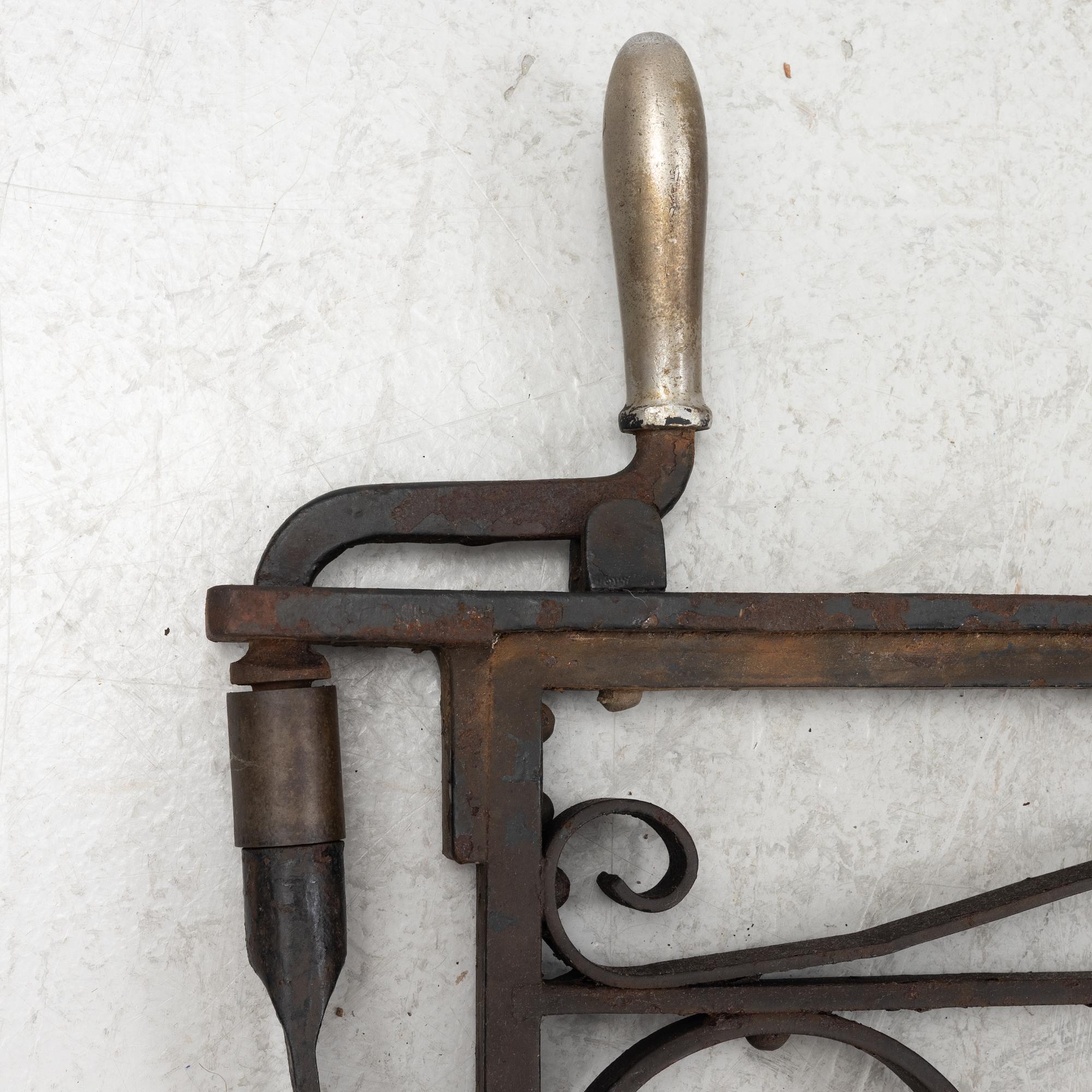 Grindar, ett par, 1800/1900-tal.