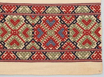 BED COVER, flat-weave (krabbasnår). Southern Sweden around 1900.