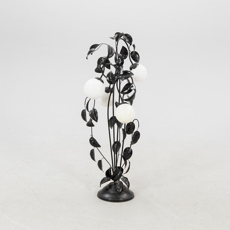 Golvlampa sent 1900-tal.