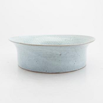 Signe Persson-Melin, a glazed stoneware bowl signed and dated 00.