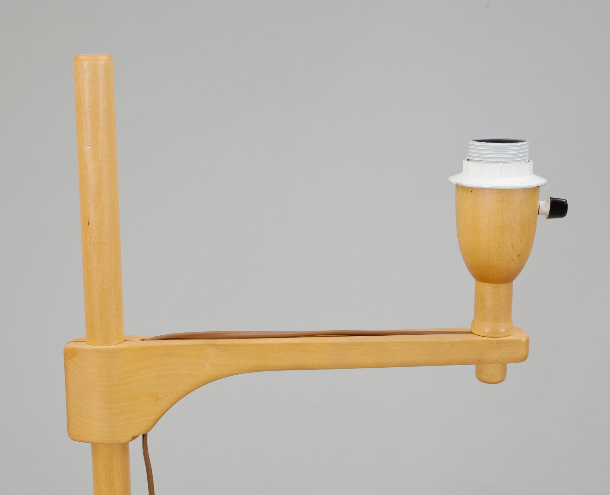 GOLVLAMPA, "Staken", Carl Malmsten, formgiven 1942.