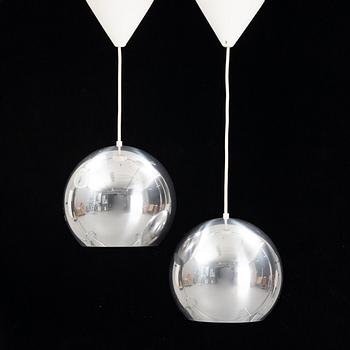 Verner Panton, taklampor, ett par, "Topan" modell VP6, Louis Poulsen, Danmark, 1950-60-tal.