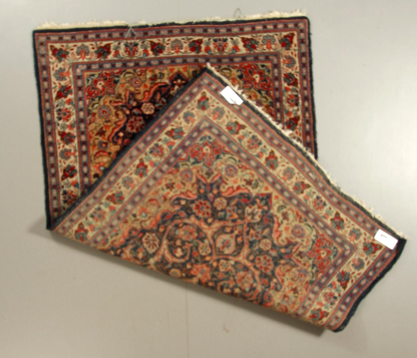 MATTA, orientalisk, semiantik. 217 x 137.