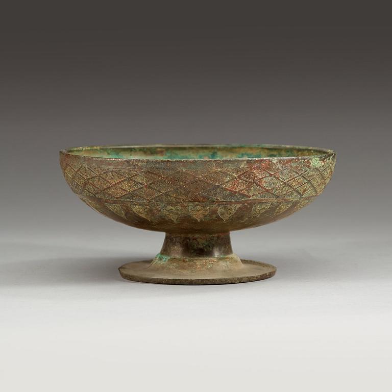 A Archaistic bronze lid for a dou vessel.