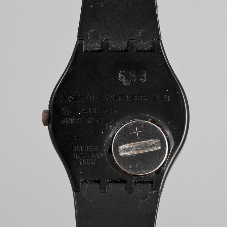 Swatch - GB101 Fachhandel logo. Quartz. Plastic. 33mm. Produced in June 1983.