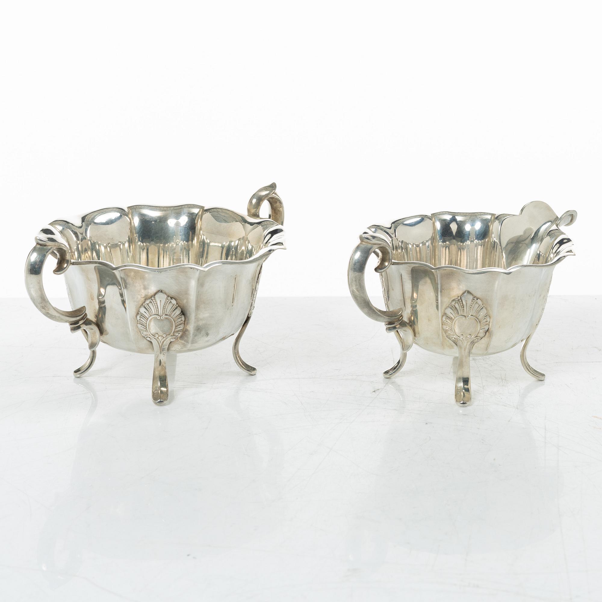 Th Marthinsen, sugar bowl and cream jug, silver, Tönsberg, Norway, first half of the 20th century.