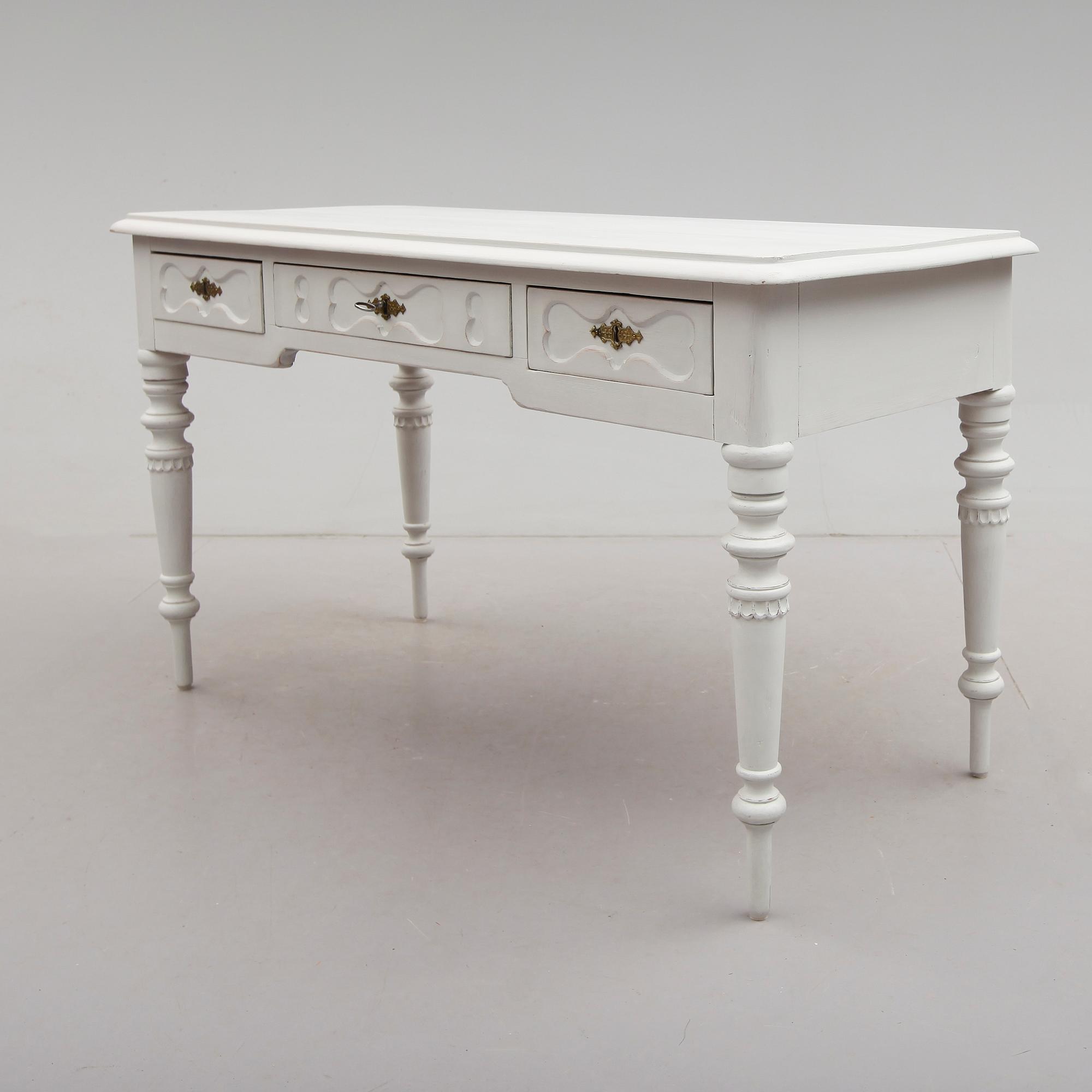 SKRIVBORD, 1800-talets andra hälft.