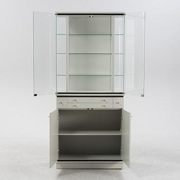 Johan Hellström, vitrinskåp, Effect, Dux, 1900-talets slut.