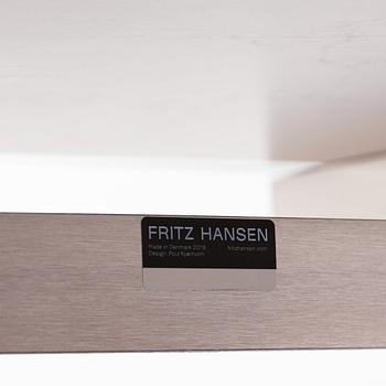 Poul Kjaerholm, "Pk-80", dagbädd, Fritz Hansen, Danmark, 2019.