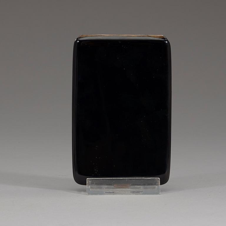 ETUIER, 4 stycken, silver och brons. Japan, 1900-tal.