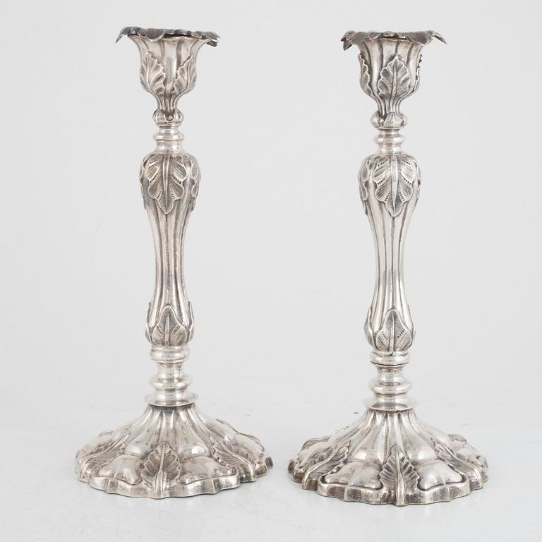 Gustaf Möllenborg, ljusstakar, ett par, silver, Stockholm, troligen 1857.