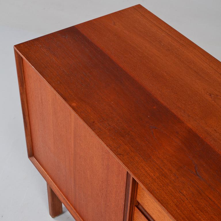 SIDEBOARD, teak, 1900-talets tredje kvartal.