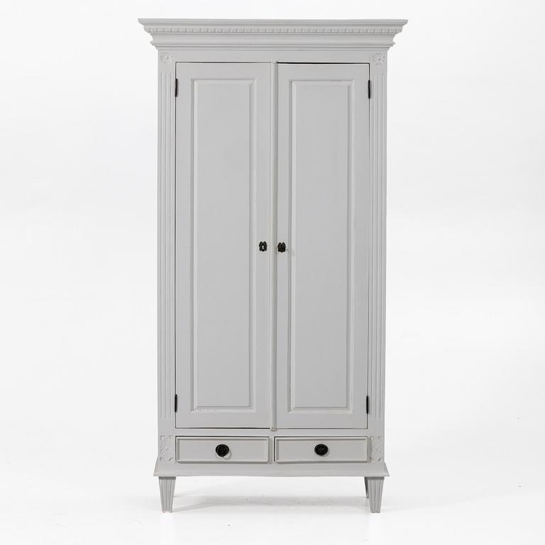 Wardrobe, Gustavian style, Geromar.