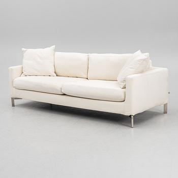 A "Slice" sofa from Eilersen.