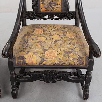 A pair of baroque chairs from around the year 1700.