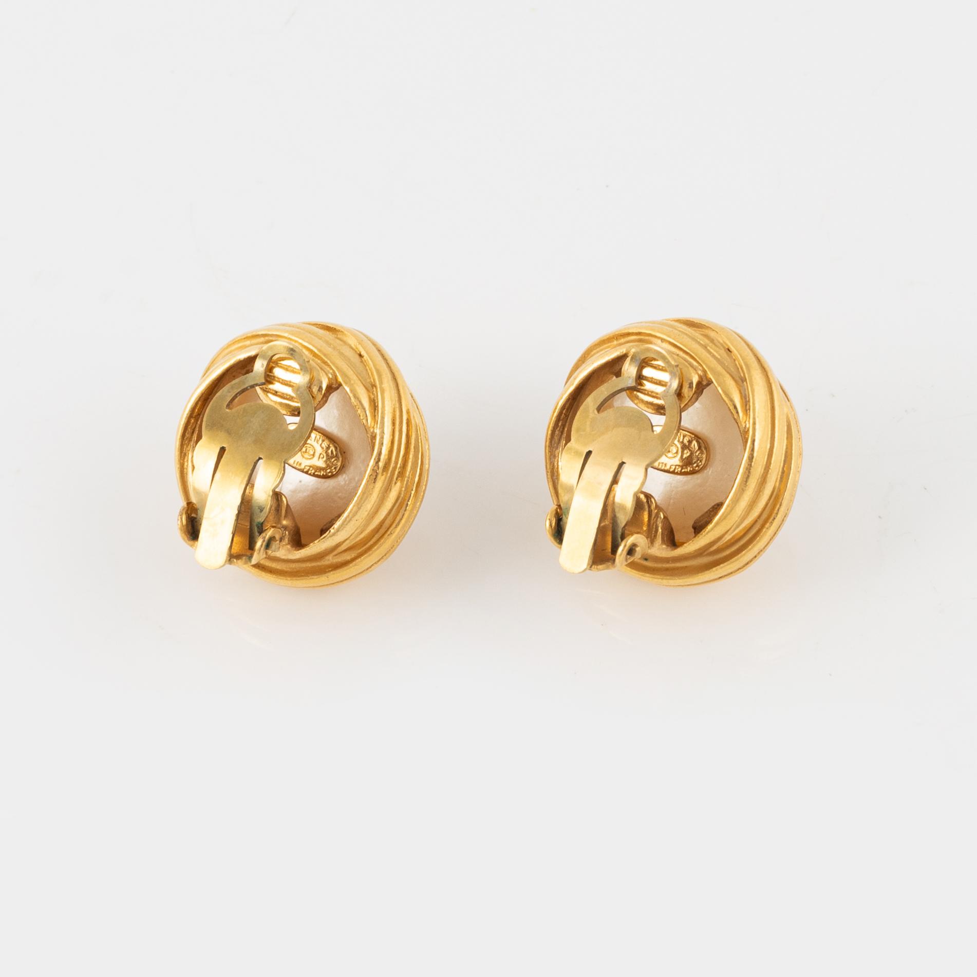 Chanel, earrings, 1996.