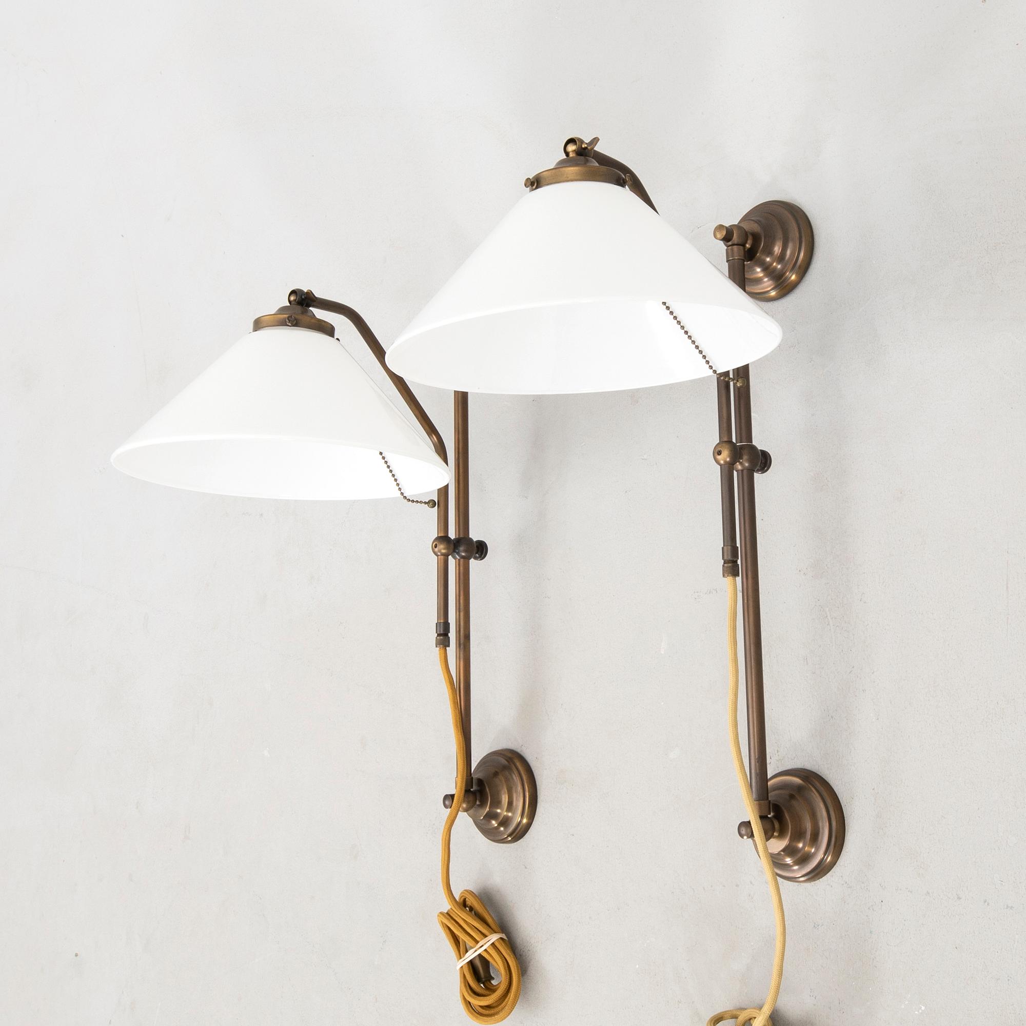 Vägglampor ett par modern tillverkning Tyskland.