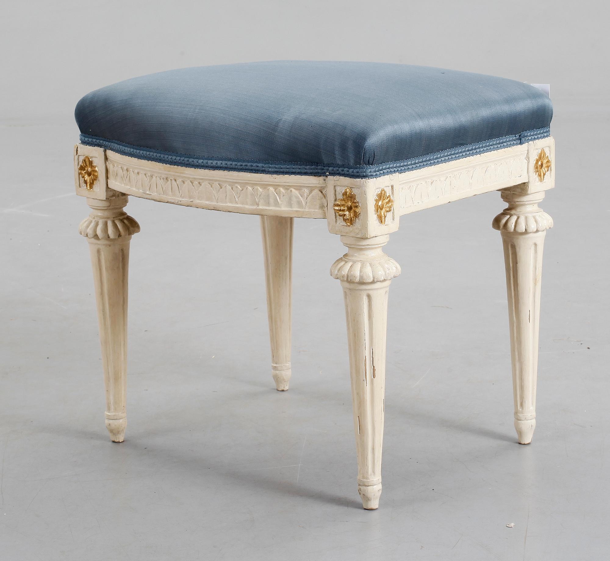 TABURETT, gustaviansk, 1700-talets andra hälft.