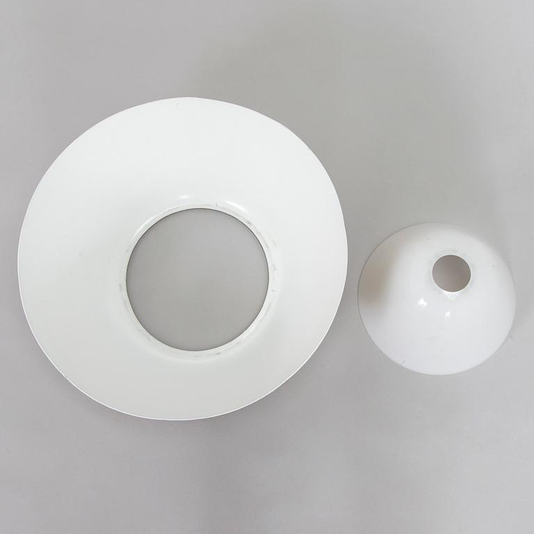 Lisa Johansson-Pape, pöytävalaisin, Stockmann Orno, 1900-luvun puoliväli.