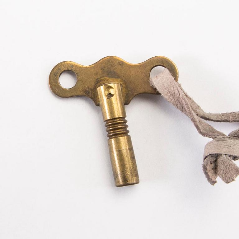 A Louis XV style table clock around 1900.