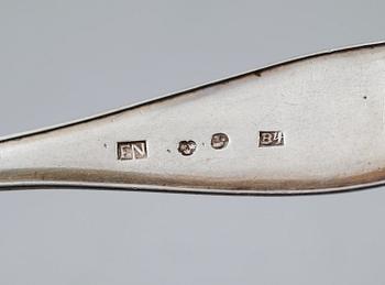 MATSKEDAR, 6 st samt TESKEDAR, 5 st, silver, Fredrik Nymansson, Kristinehamn 1834. Vikt ca 438 gram.