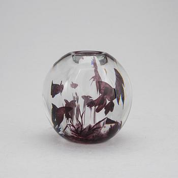VAS, glas. Edward Hald, Orrefors 1947. Fiskgraal.