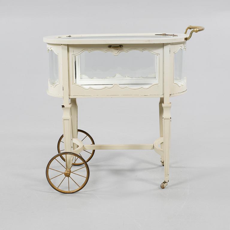 MONTERSKÅP, tidigt 1900-tal.