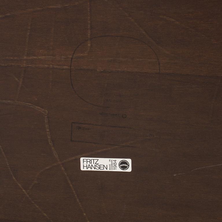 A "Superelips" table by Bruno Mathsson, Fritz Hansen, 1984.