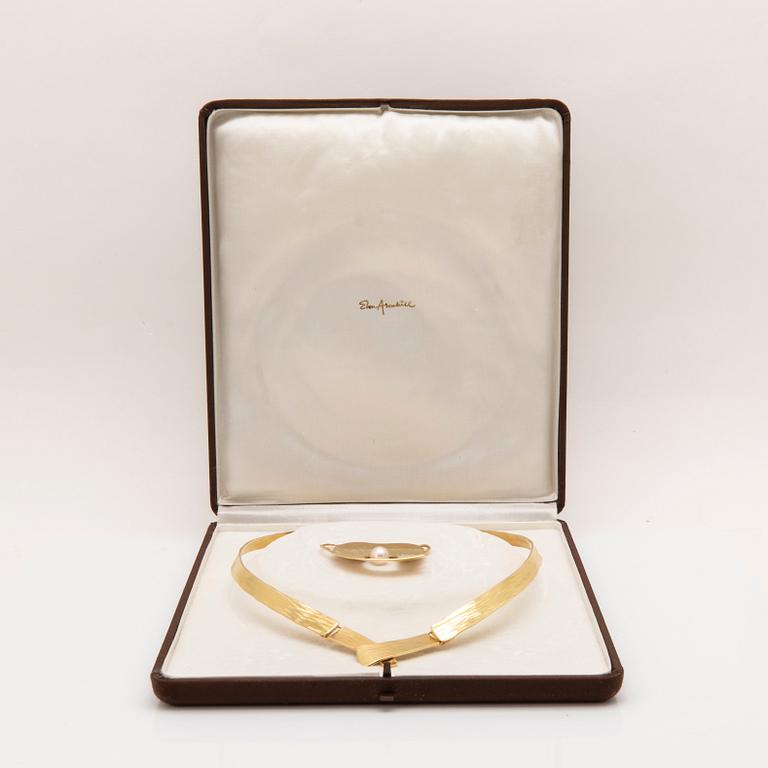 Elon Arenhill, halsband 18K guld och odlad pärla 1992.