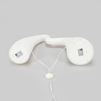 Eero Aarnio, lattiavalaisin "Flamingo", Melaja Oy.