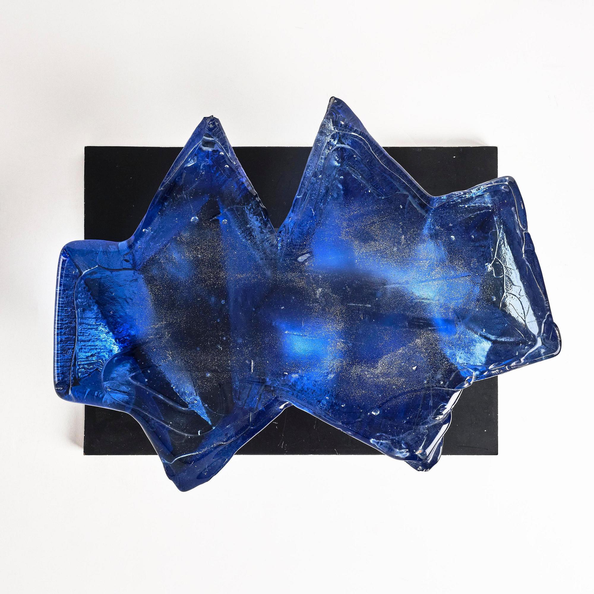 Edvin Öhrström, "Isig prisma", a cast glass sculpture, Lindshammar Glassworks.