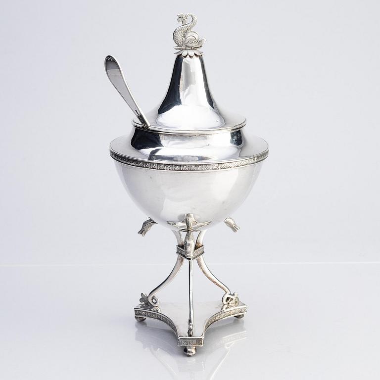 A Swedish 19th century silver sugar bowl with lid, mark of Abraham Hamnqvist, Åmål 1819 and a sugar sprinkle spoon.